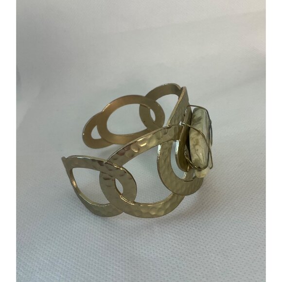 Hammered Gold-Tone Cuff Bracelet Matte Oval White Stone Boho Adjustable - Picture 6 of 11